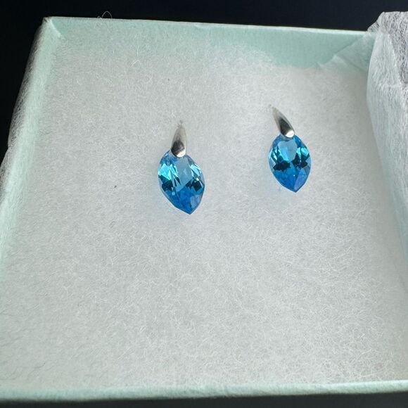 Authentic London Blue Topaz Drop Earrings Platinum Setting Preloved - Picture 6 of 8